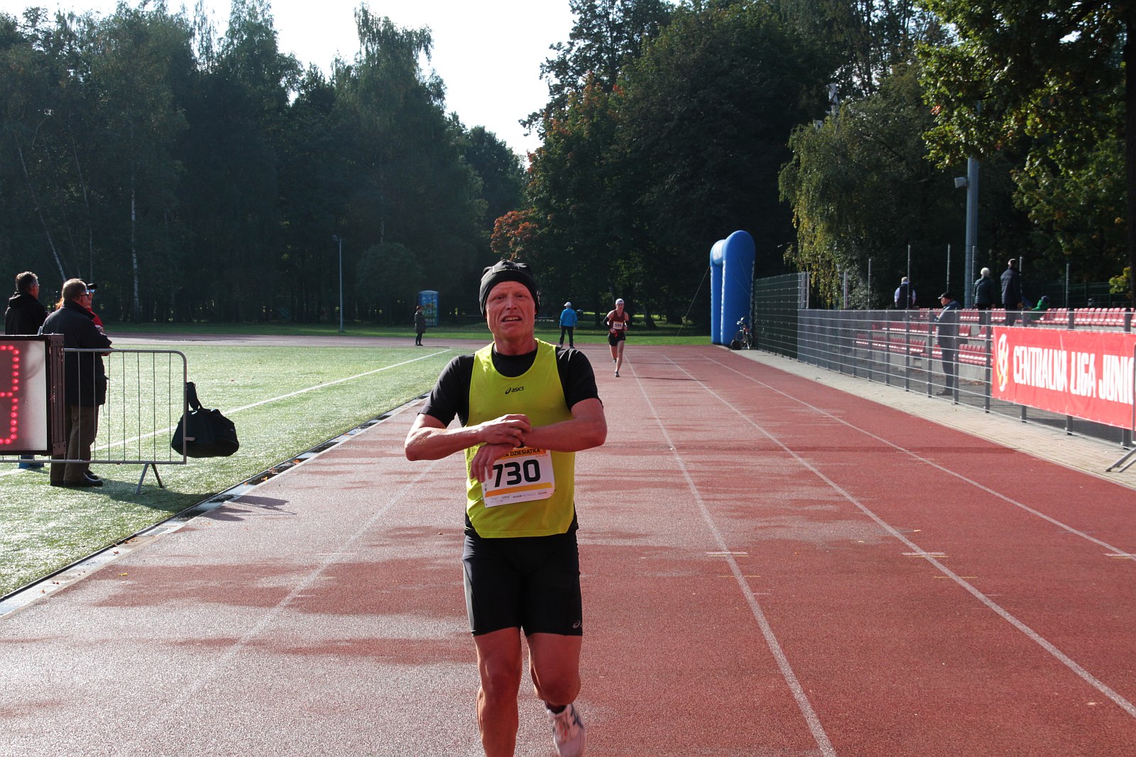 Meta  VIII Legnica Półmaratonu oraz Legnickiej Dziesiątki	