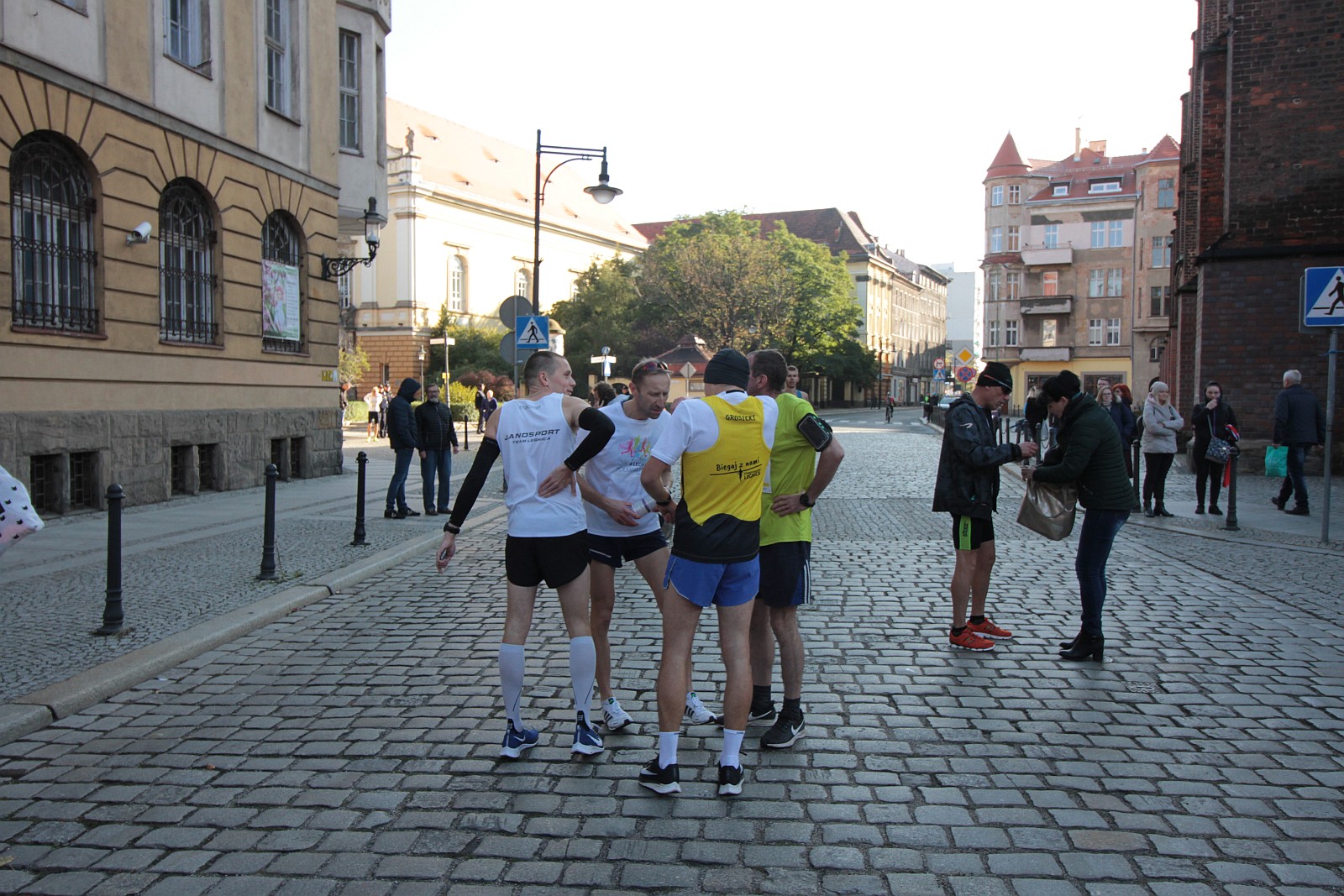 Start do VIII Legnica Półmaratonu oraz Legnickiej Dziesiątki