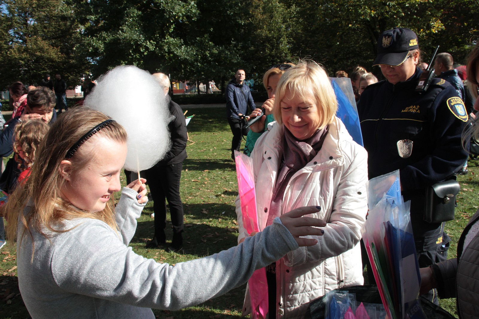 Dmuchawce, latawce, wiatr … i legniczanie w parku