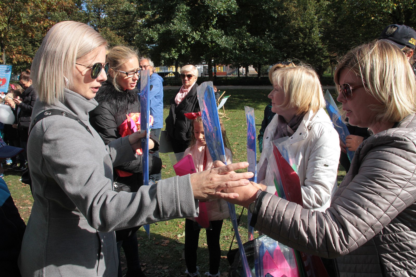 Dmuchawce, latawce, wiatr … i legniczanie w parku