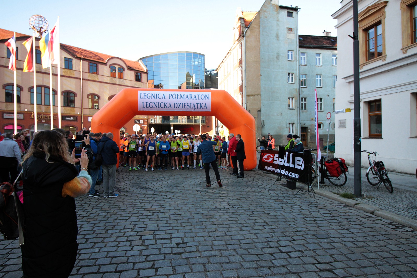 Start do VIII Legnica Półmaratonu oraz Legnickiej Dziesiątki