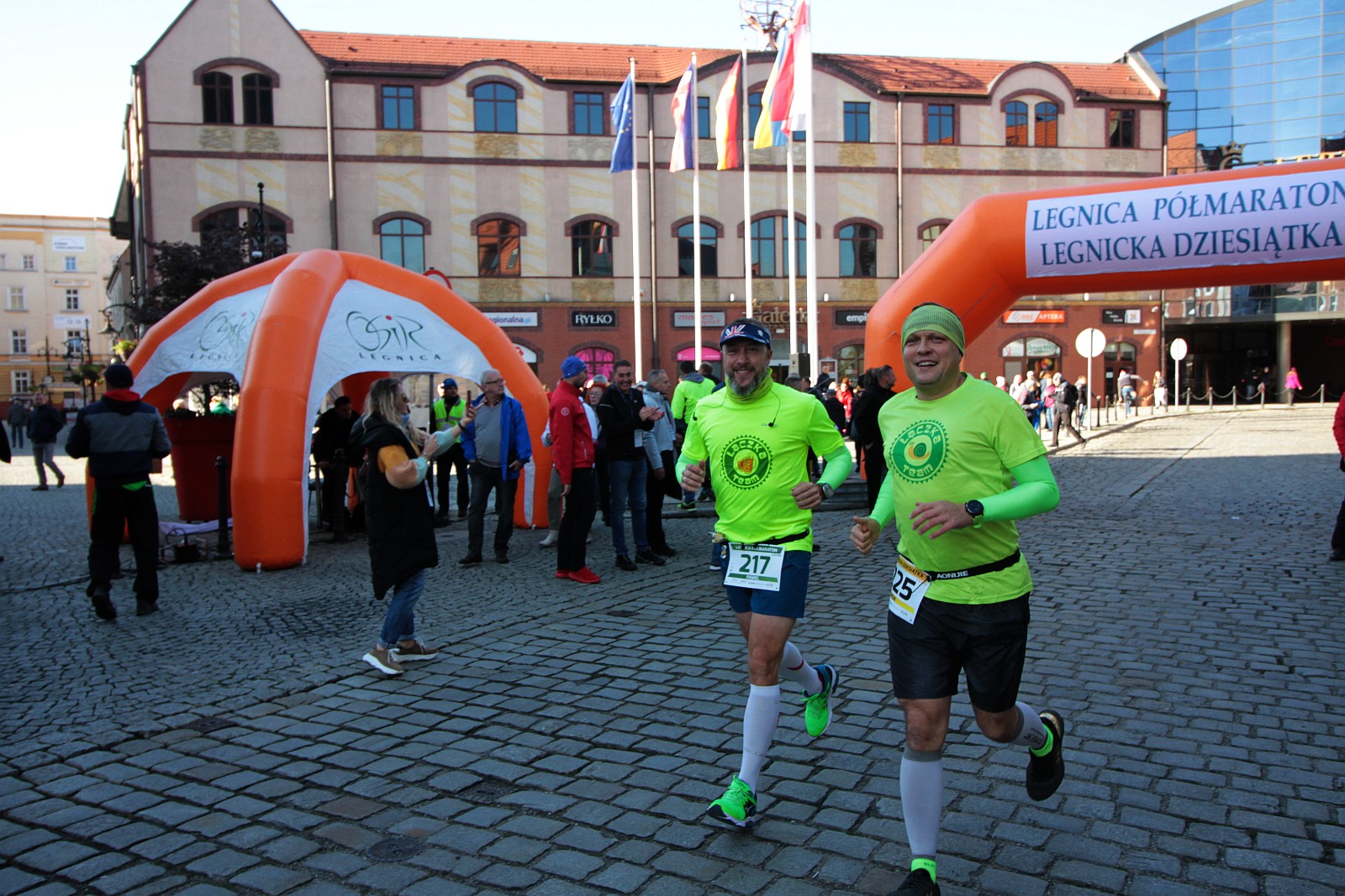 Start do VIII Legnica Półmaratonu oraz Legnickiej Dziesiątki