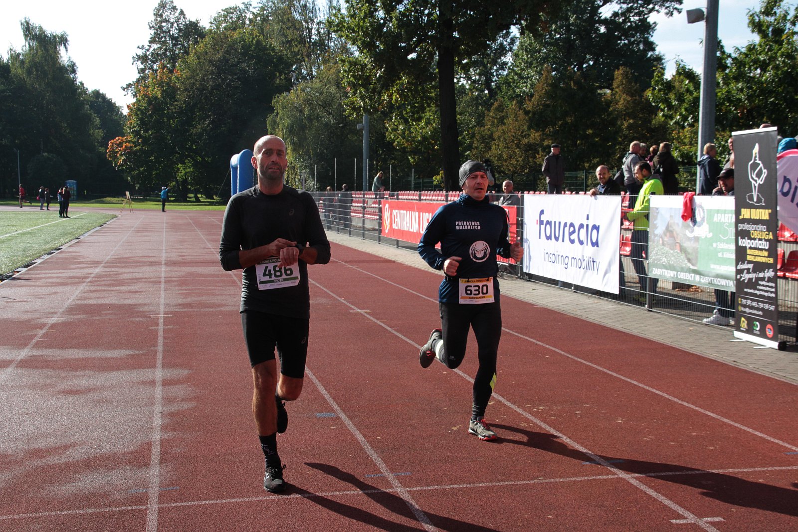 Meta  VIII Legnica Półmaratonu oraz Legnickiej Dziesiątki	