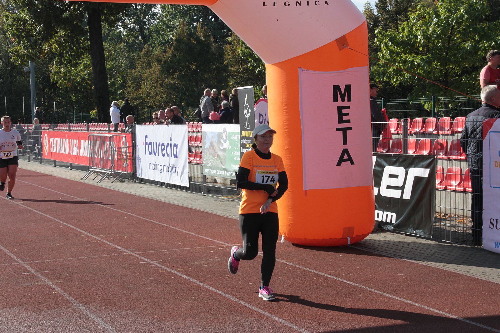 Meta  VIII Legnica Półmaratonu oraz Legnickiej Dziesiątki	