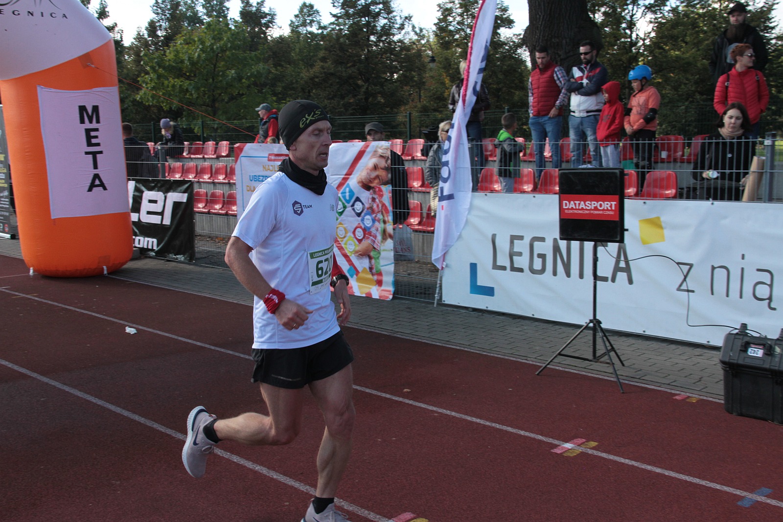 Meta  VIII Legnica Półmaratonu oraz Legnickiej Dziesiątki	