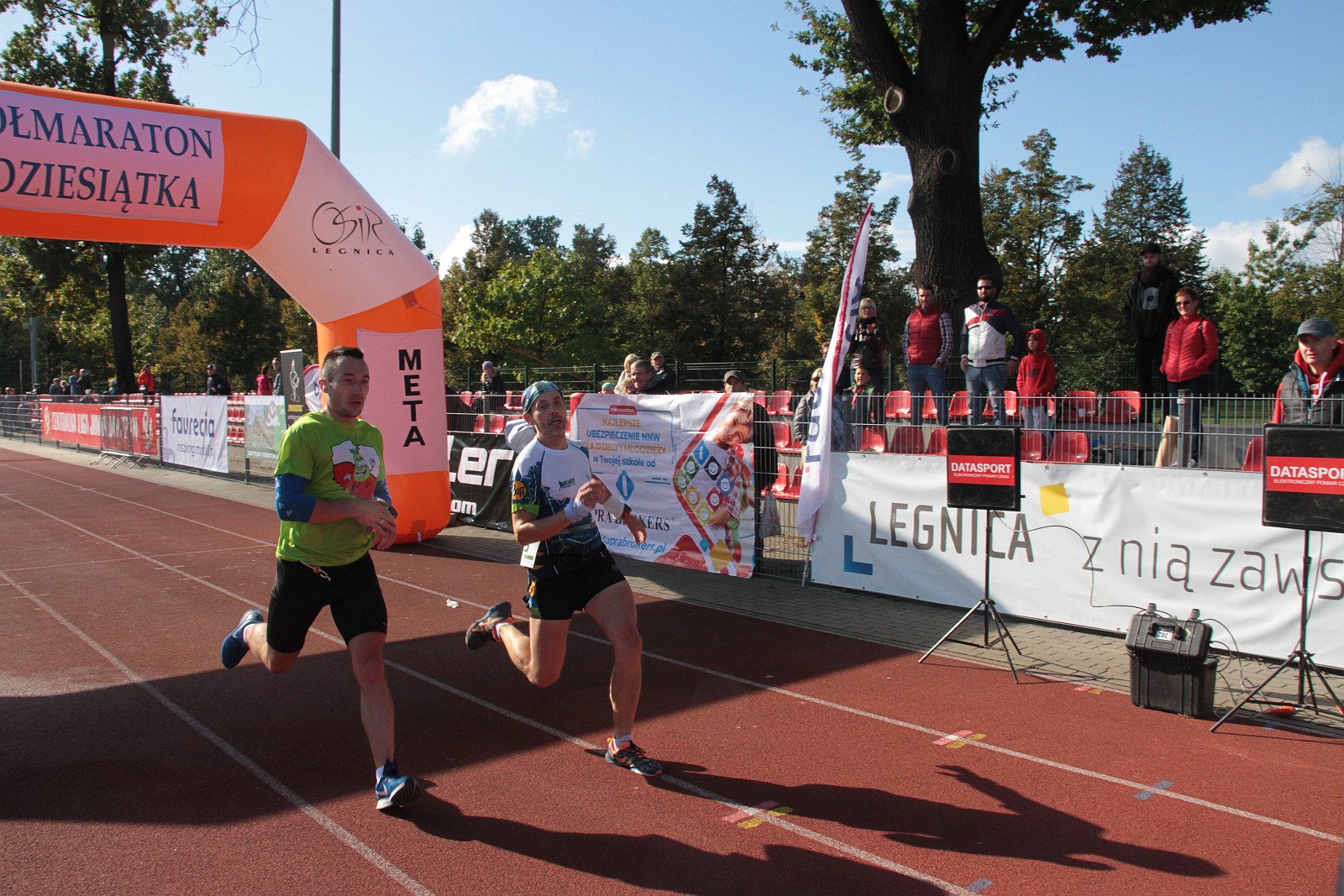 Meta  VIII Legnica Półmaratonu oraz Legnickiej Dziesiątki	
