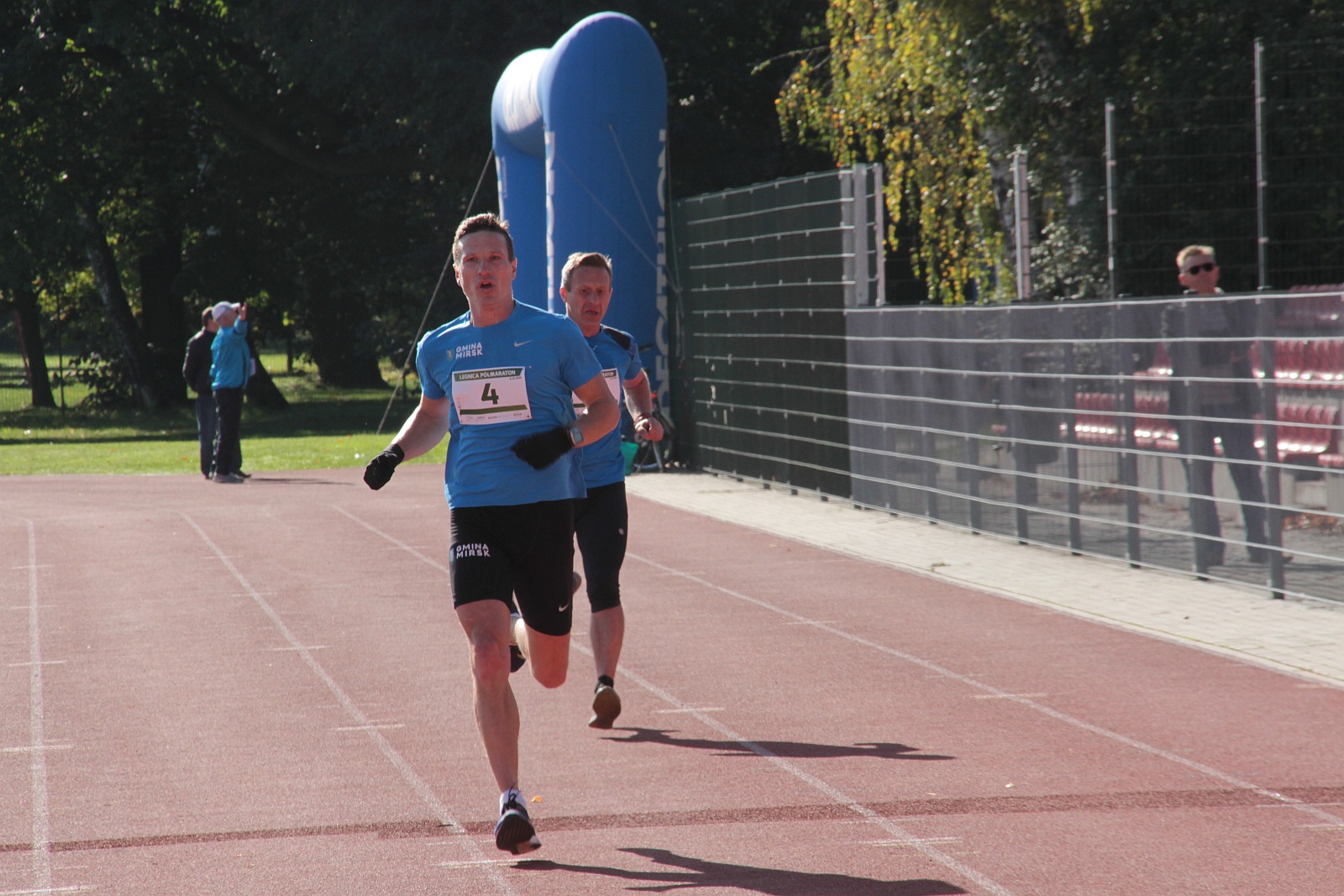 Meta  VIII Legnica Półmaratonu oraz Legnickiej Dziesiątki	