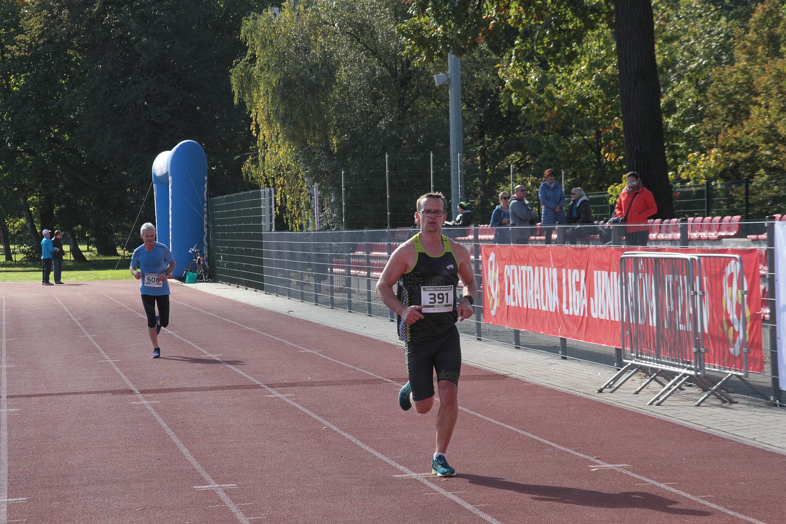 Meta  VIII Legnica Półmaratonu oraz Legnickiej Dziesiątki	