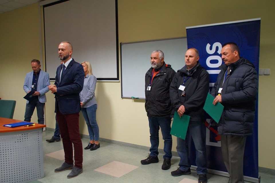 Kierowcy z pogotowia ratunkowego najlepiej jeżdżą samochodami