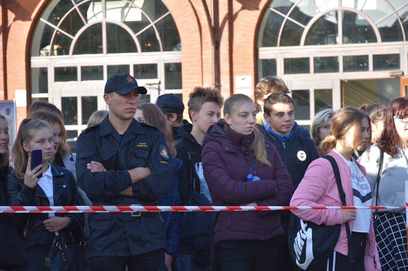 Działania służb ratowniczych w sytuacjach kryzysowych