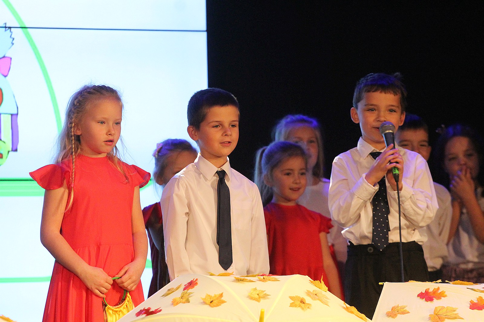 Dzień Edukacji Narodowej w Legnicy. Nagrody dla nauczycieli