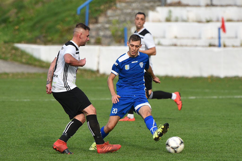 Konfeks Legnica	 po raz kolejny zwycięża w klasie okręgowej