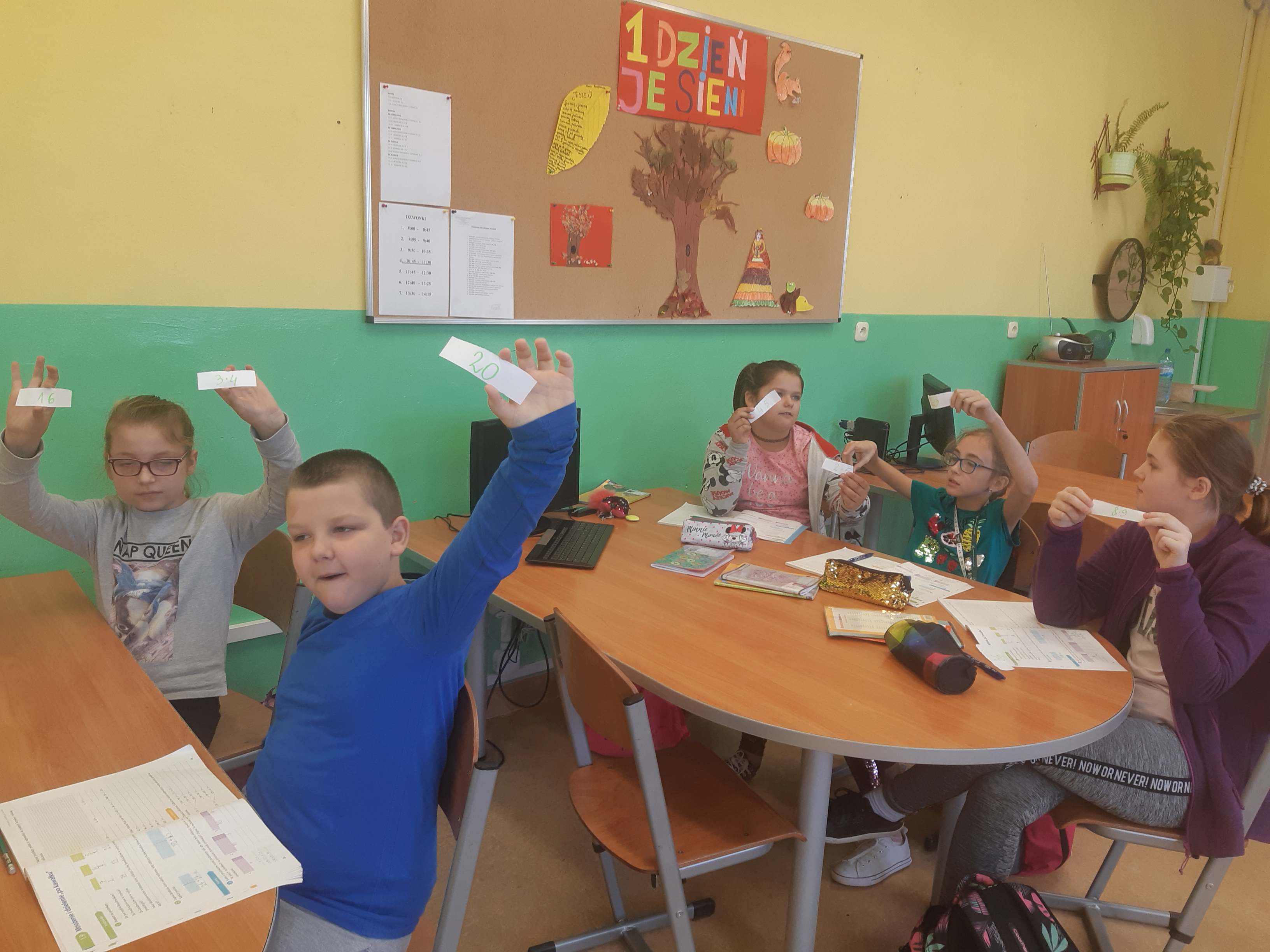Matematyczne zabawy i potyczki uczniów z SP w Kunicach