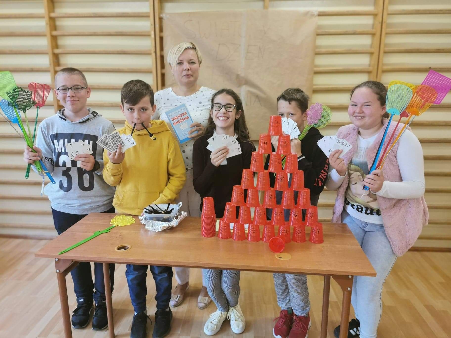 Matematyczne zabawy i potyczki uczniów z SP w Kunicach