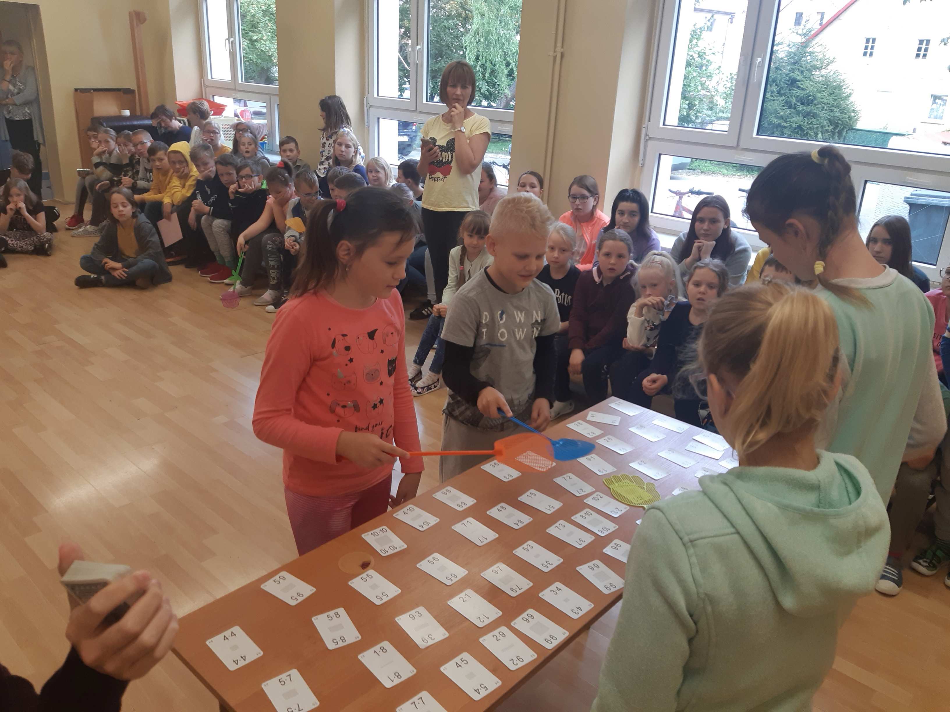 Matematyczne zabawy i potyczki uczniów z SP w Kunicach