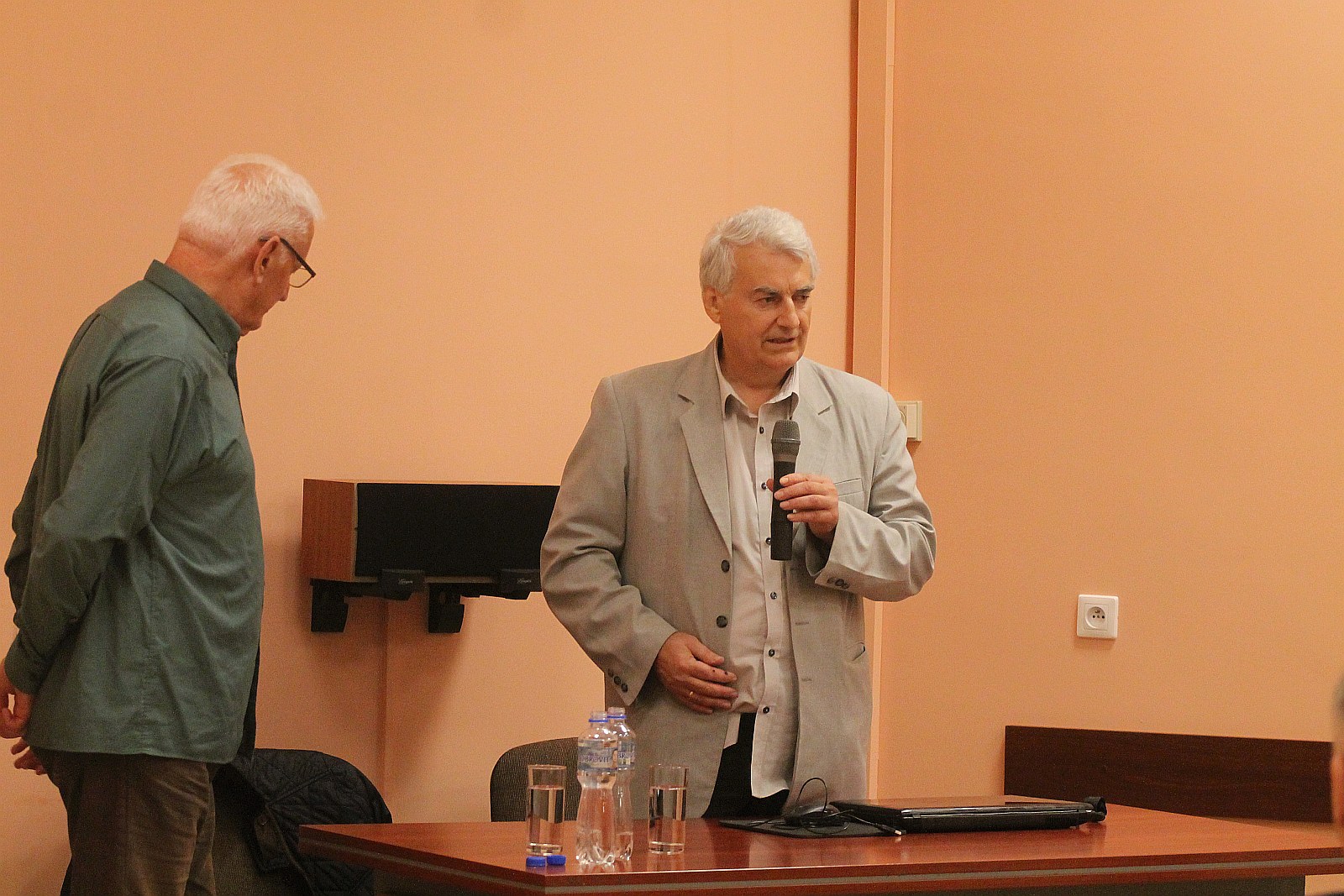 Krzysztof Wyszkowski  spotkał się z mieszkańcami Legnicy