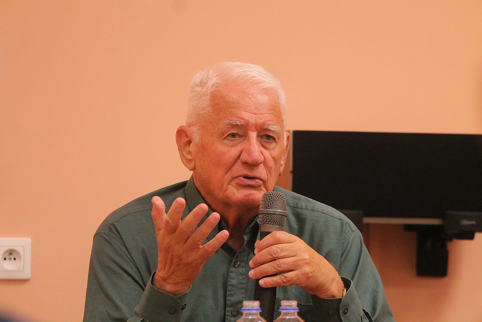 Krzysztof Wyszkowski  spotkał się z mieszkańcami Legnicy