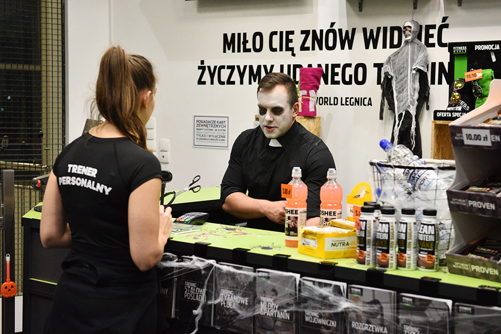 Upiorny Halloween w Fitness World w Galerii Ferio