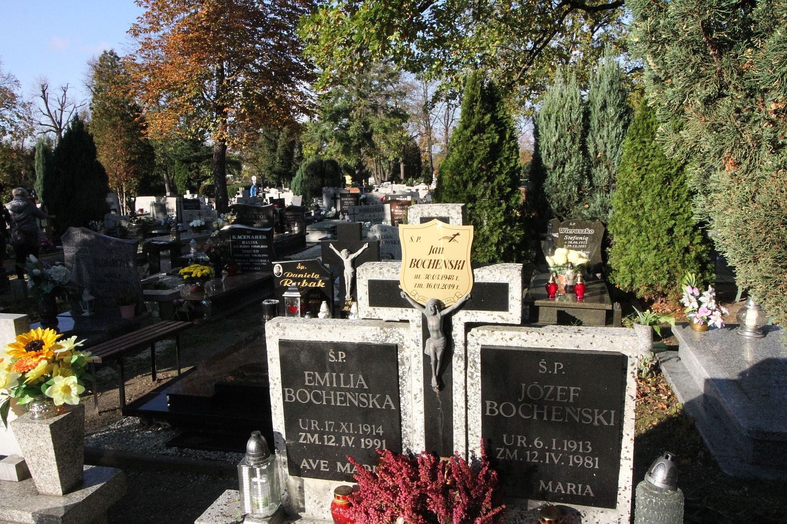 Kogo nie ma już wśród nas? Wspominamy zmarłych legniczan