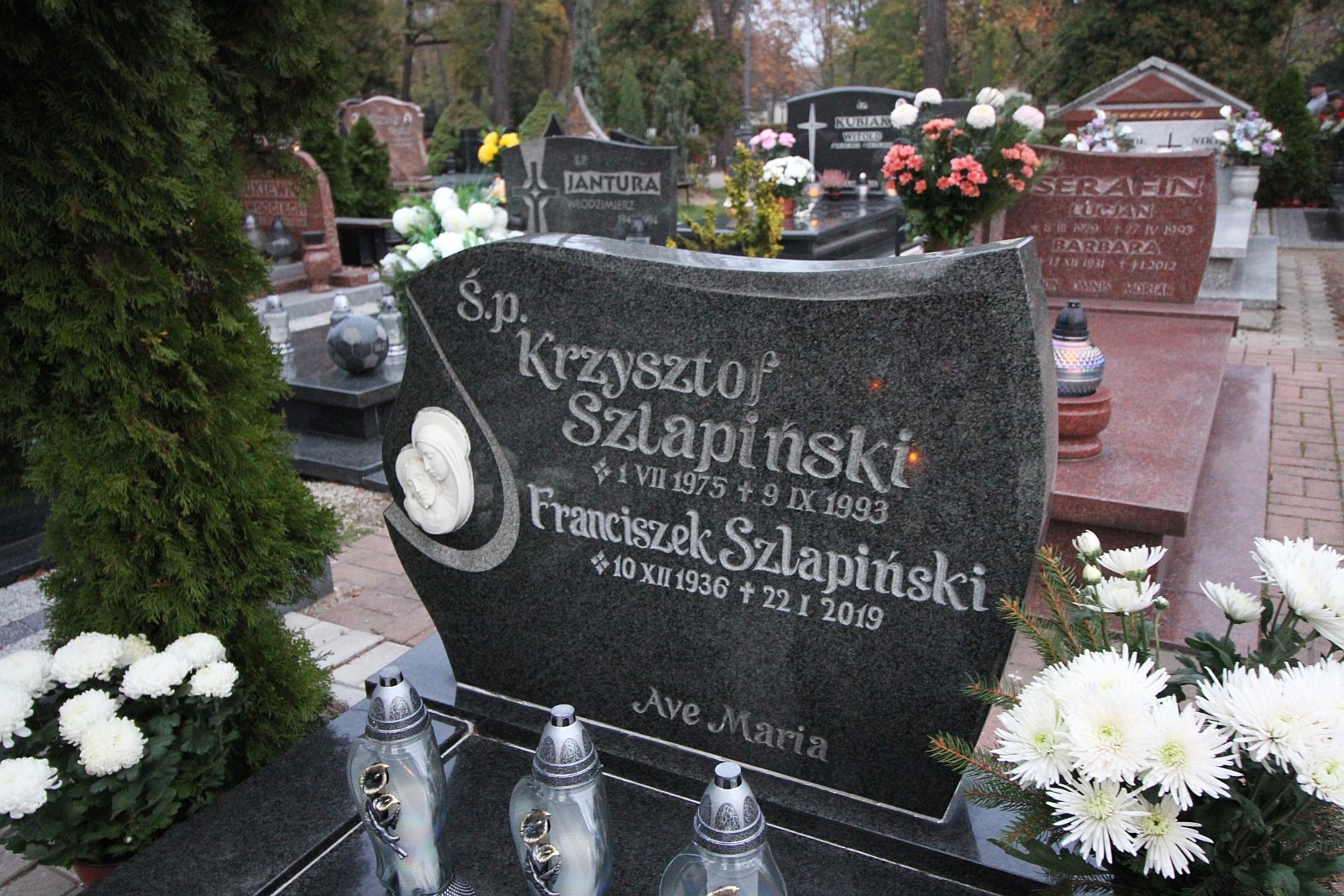 Kogo nie ma już wśród nas? Wspominamy zmarłych legniczan