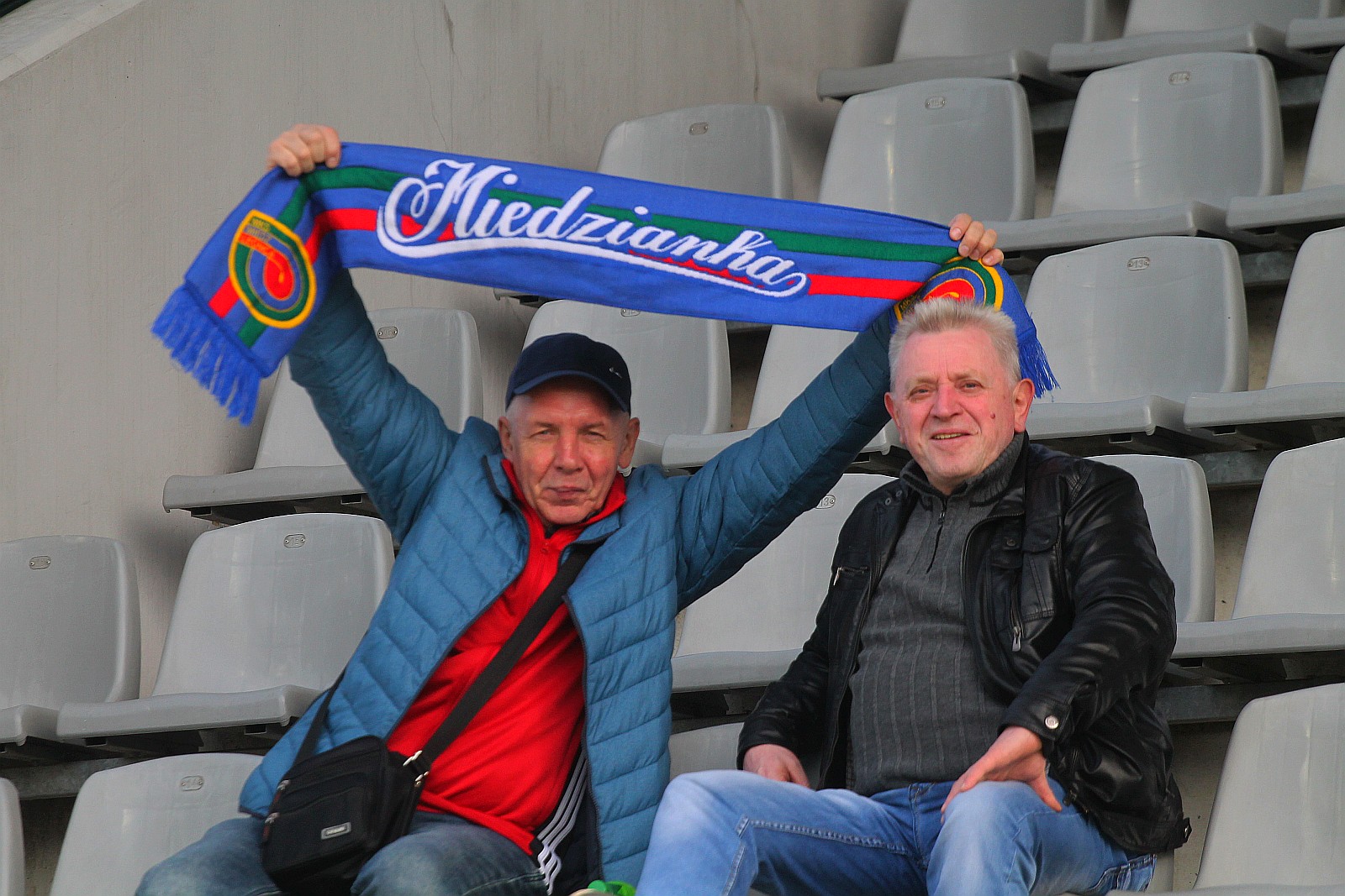 Kibice podczas meczu Miedzi Legnica z Radomiakiem Radom