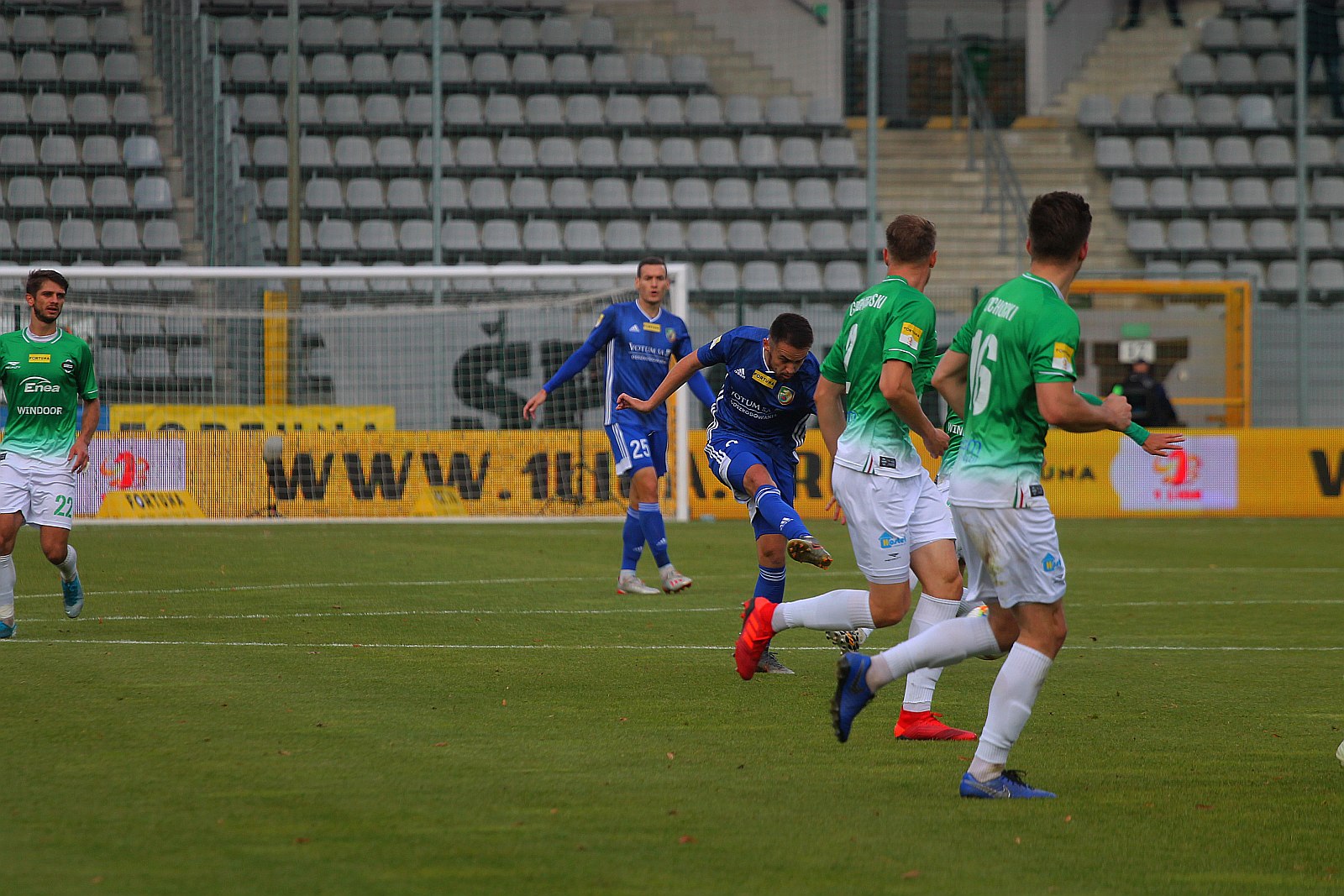 Miedź Legnica po świetnym meczu pokonała Radomiaka Radom 3:1