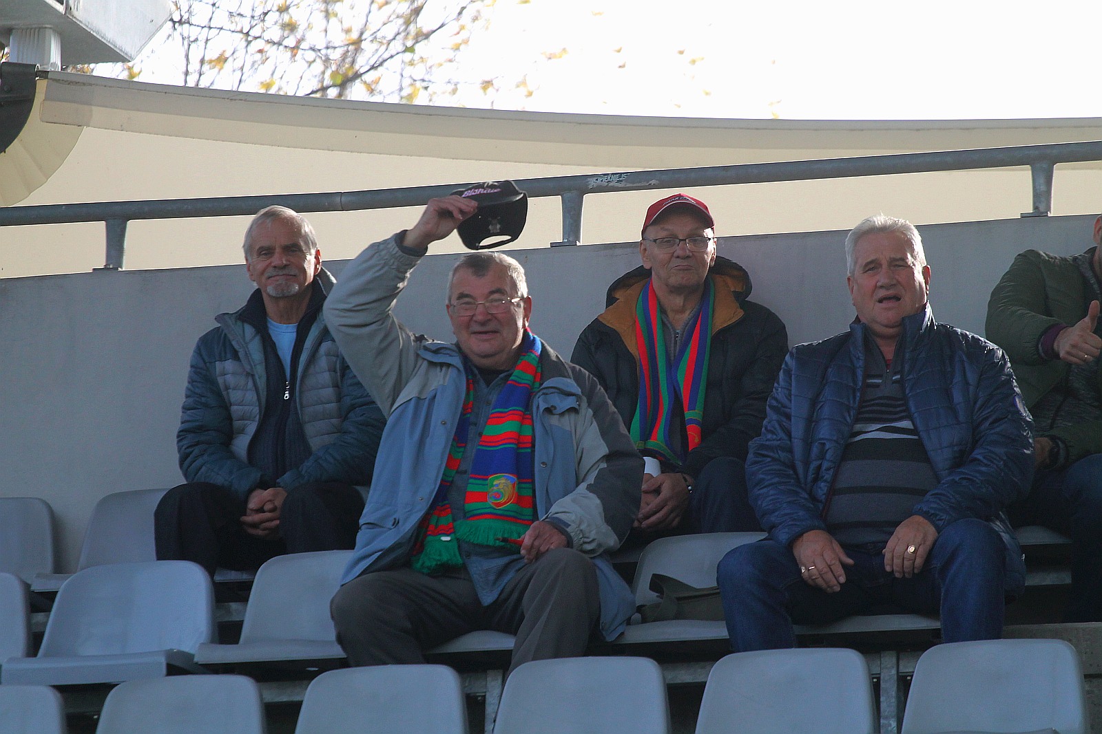 Kibice podczas meczu Miedzi Legnica z Radomiakiem Radom