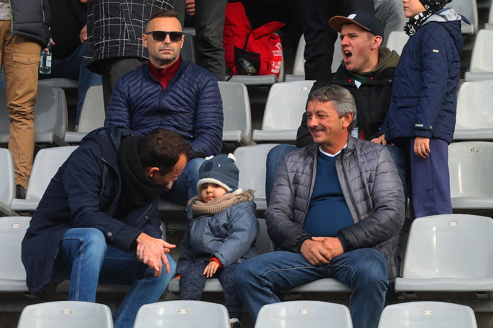 Kibice podczas meczu Miedzi Legnica z Radomiakiem Radom