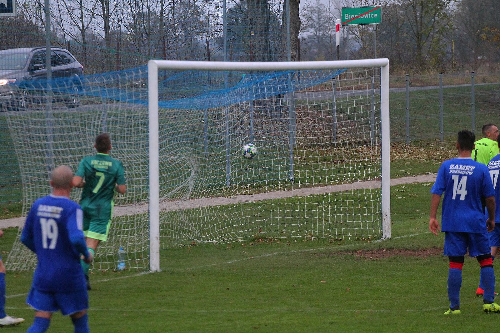 Kaczawa Bieniowice zgodnie z planem pokonała Zamet Przemków