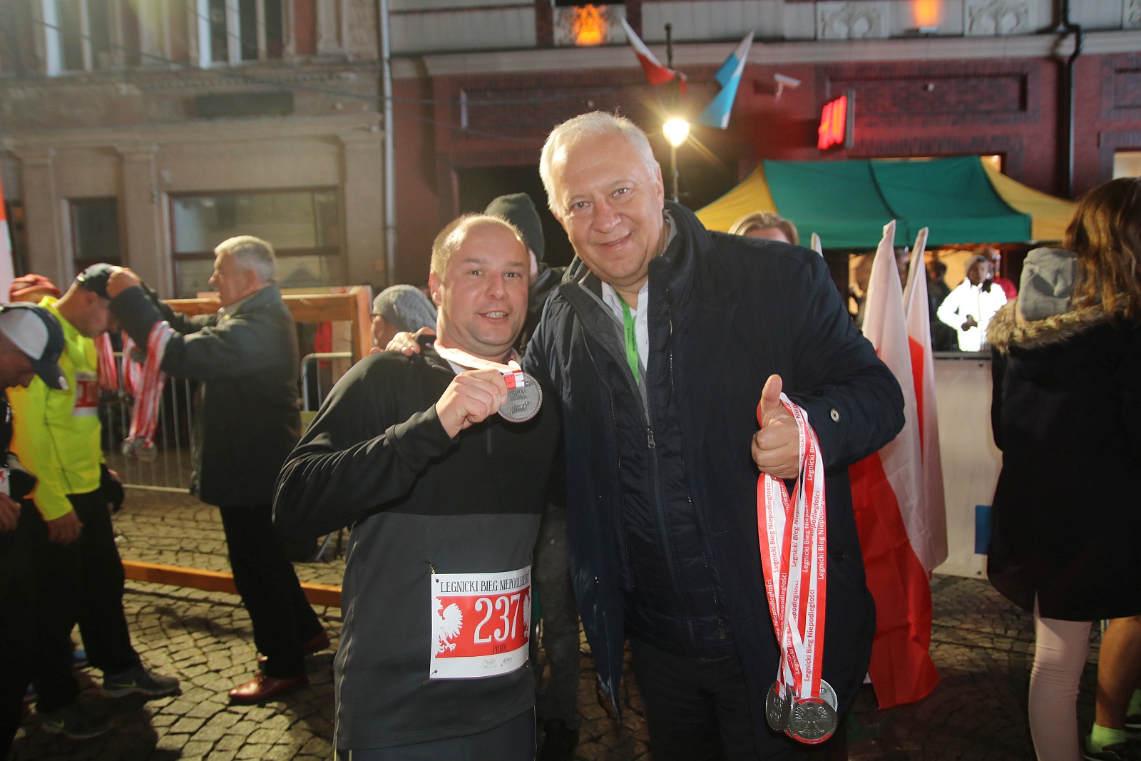 Legnicki Bieg Niepodległości. Biegi główny na dystansie 5500 m.