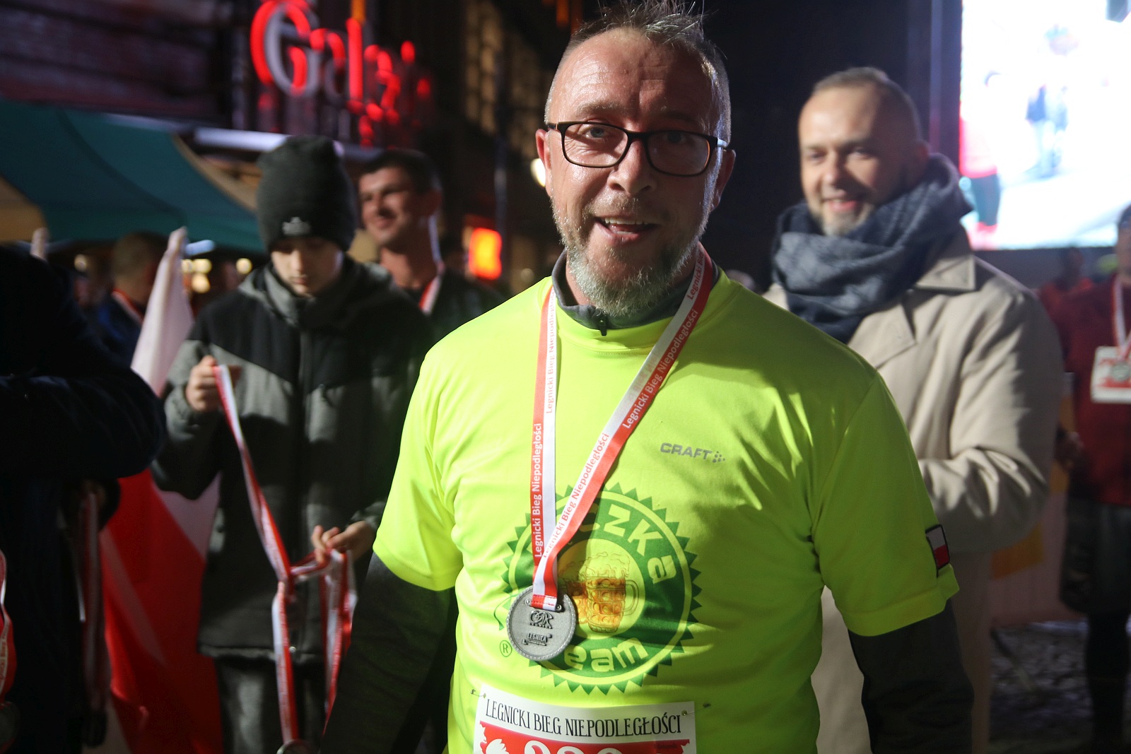 Legnicki Bieg Niepodległości. Biegi główny na dystansie 5500 m.