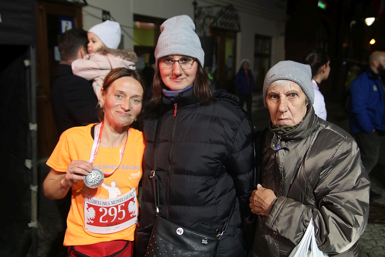 Legnicki Bieg Niepodległości. Biegi główny na dystansie 5500 m.