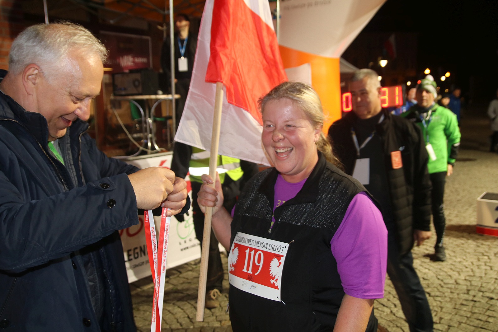 Legnicki Bieg Niepodległości. Biegi główny na dystansie 5500 m.