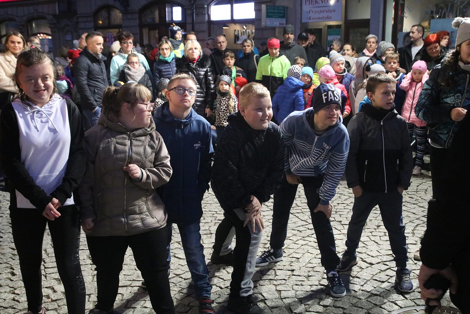 Legnicki Bieg Niepodległości. Biegi dzieci i młodzieży