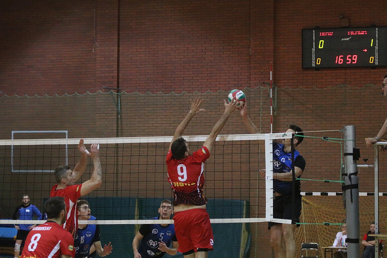 Ikar Legnica – Olavia Oława 1:3 (27:25, 15:21, 19:21, 19:21)