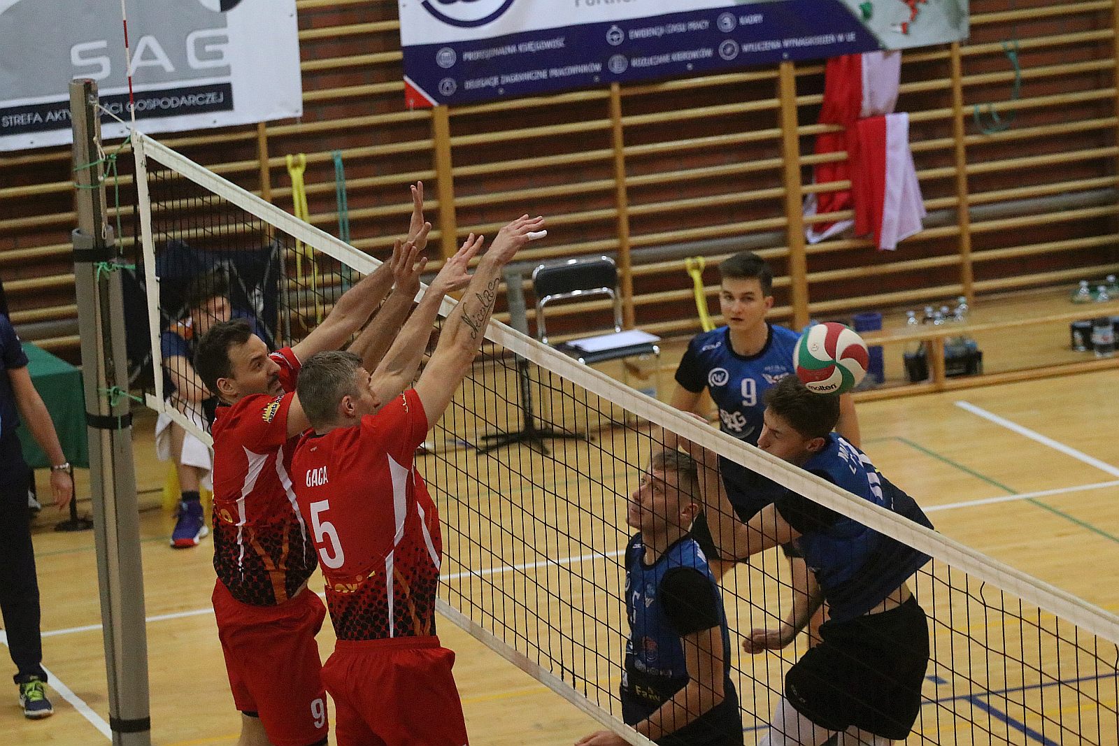Ikar Legnica – Olavia Oława 1:3 (27:25, 15:21, 19:21, 19:21)