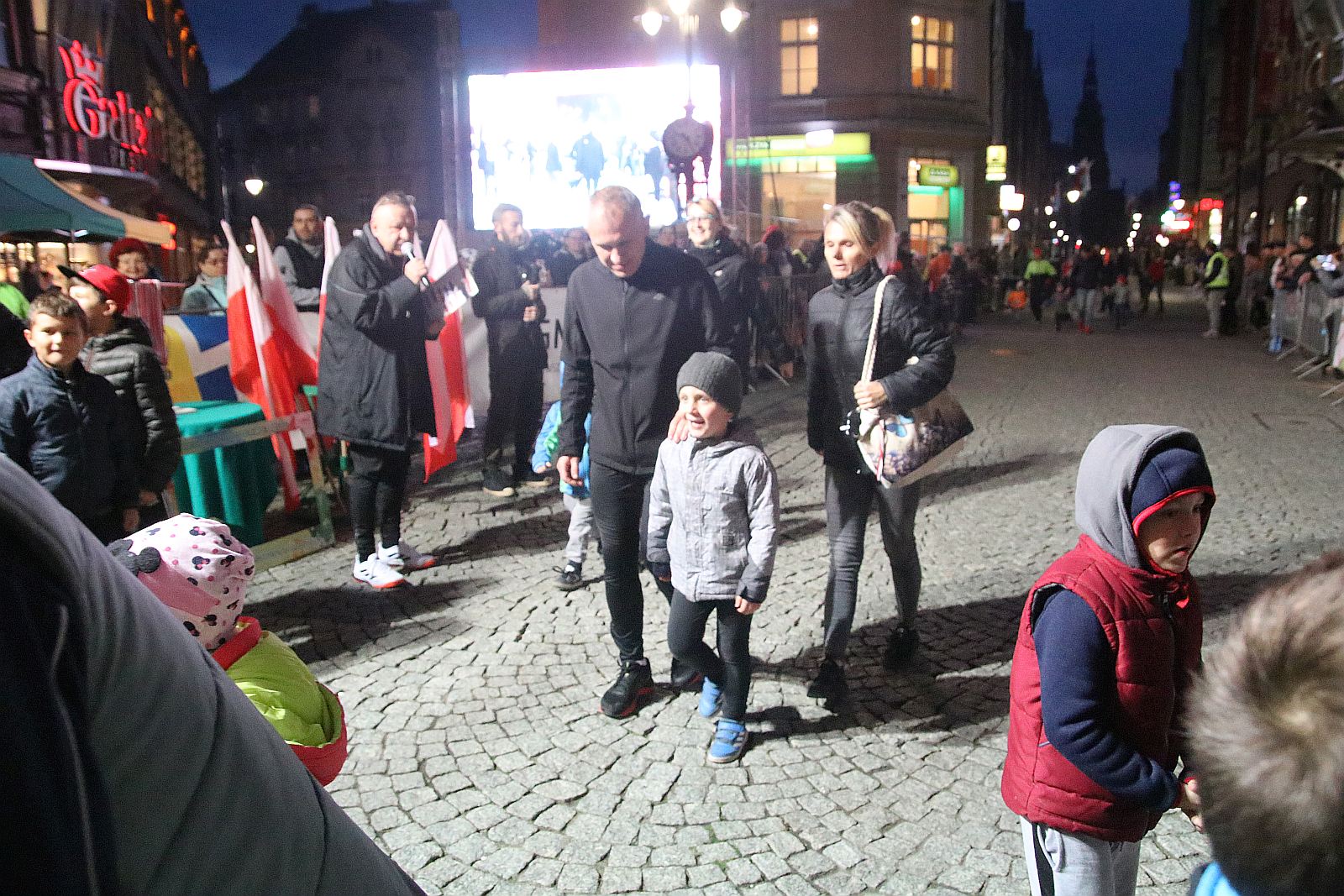 Legnicki Bieg Niepodległości. Biegi dzieci i młodzieży
