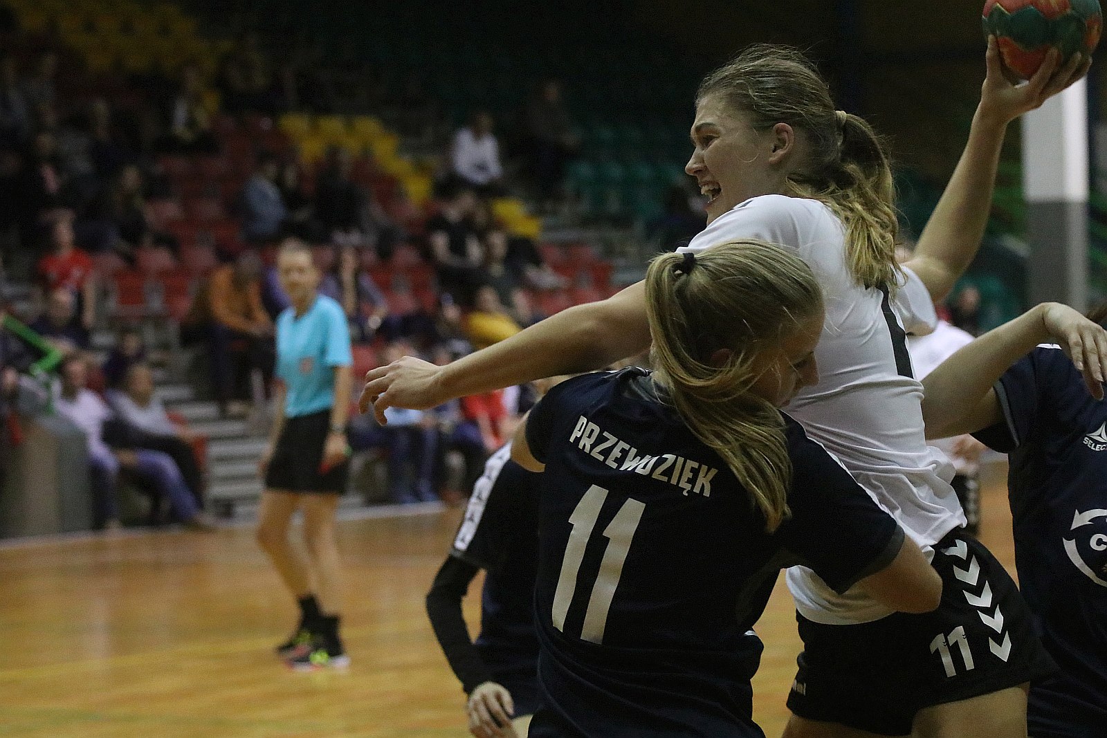 UKS Dziewiątka Legnica – Polonia Kępno 31:21 (14:14)