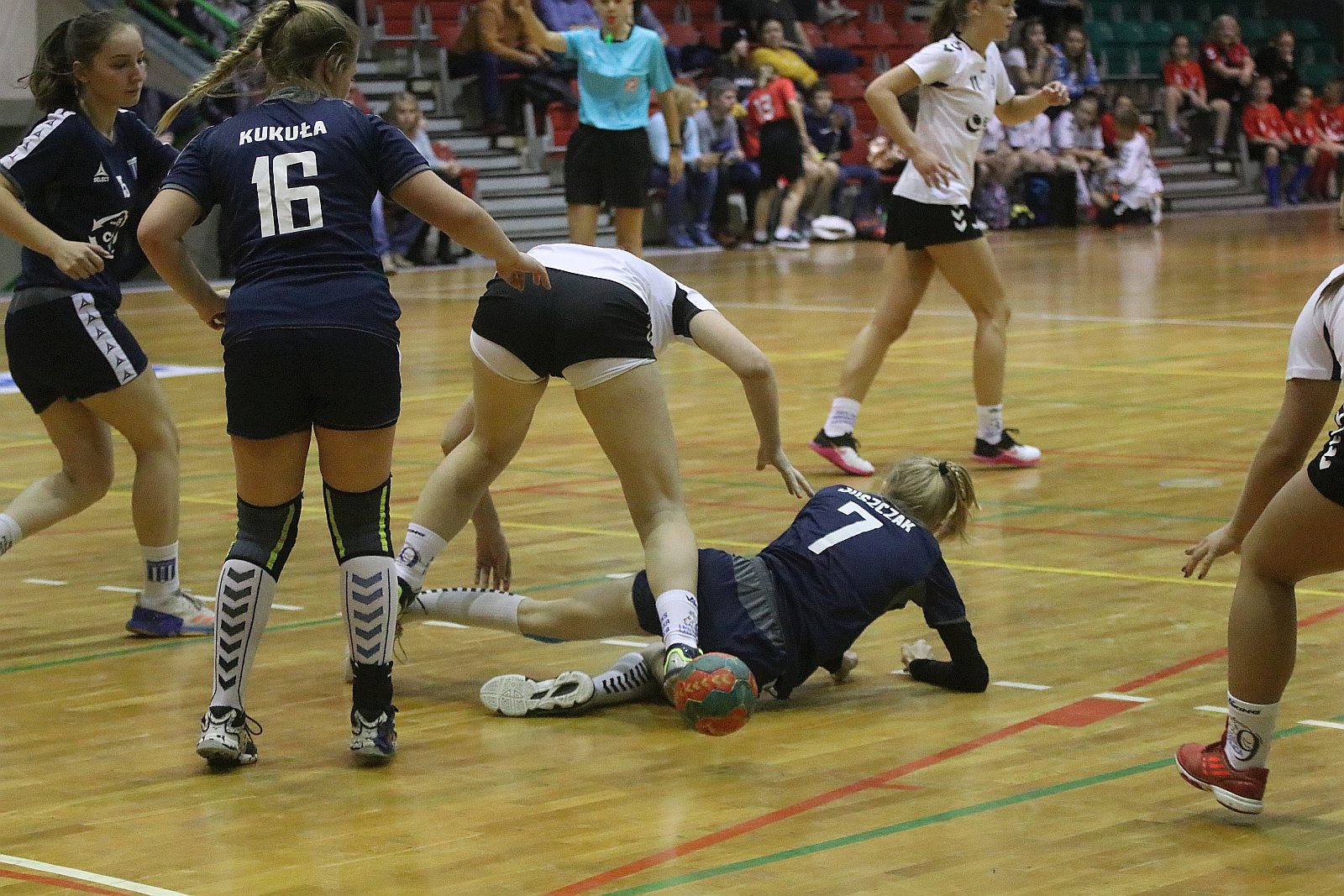 UKS Dziewiątka Legnica – Polonia Kępno 31:21 (14:14)