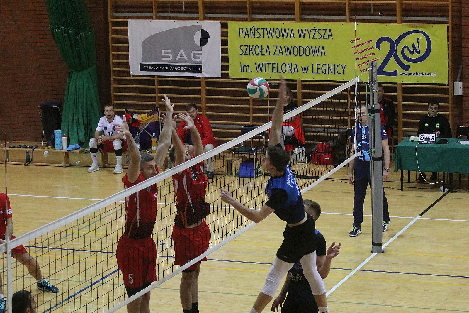 Ikar Legnica – Olavia Oława 1:3 (27:25, 15:21, 19:21, 19:21)