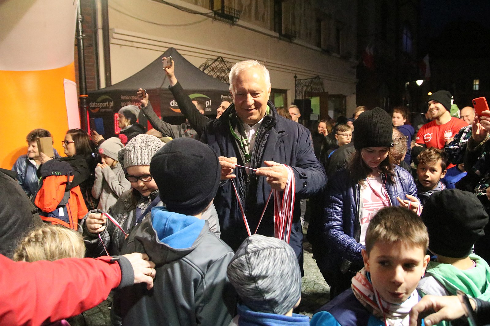 Legnicki Bieg Niepodległości. Biegi dzieci i młodzieży