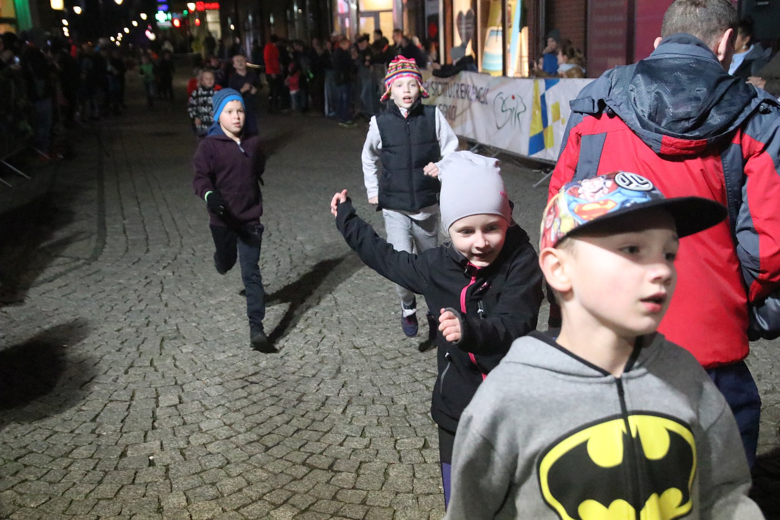 Legnicki Bieg Niepodległości. Biegi dzieci i młodzieży