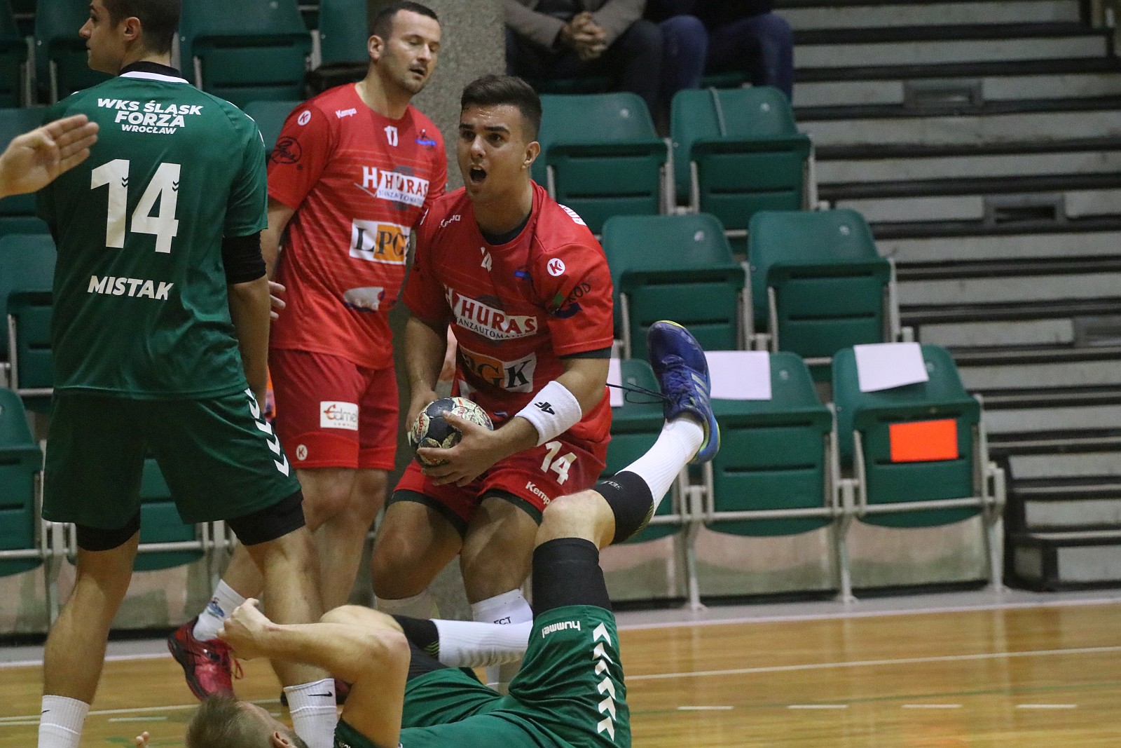 Szlagier dla przyjezdnych. Śląsk Forza pokonał Siódemkę Miedź