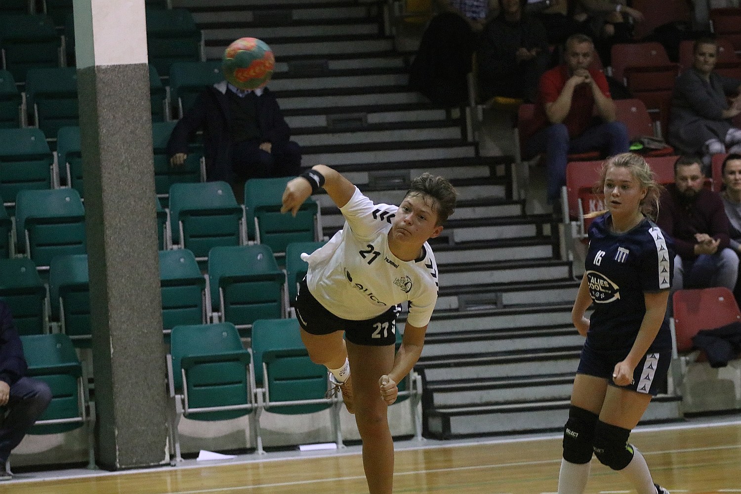 UKS Dziewiątka Legnica – Polonia Kępno 31:21 (14:14)
