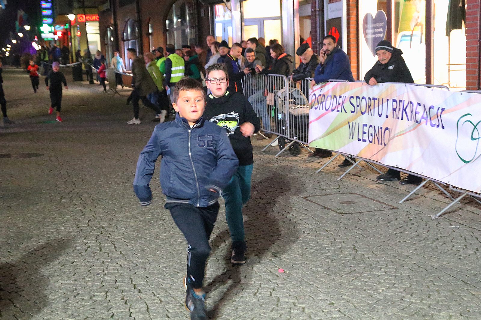 Legnicki Bieg Niepodległości. Biegi dzieci i młodzieży