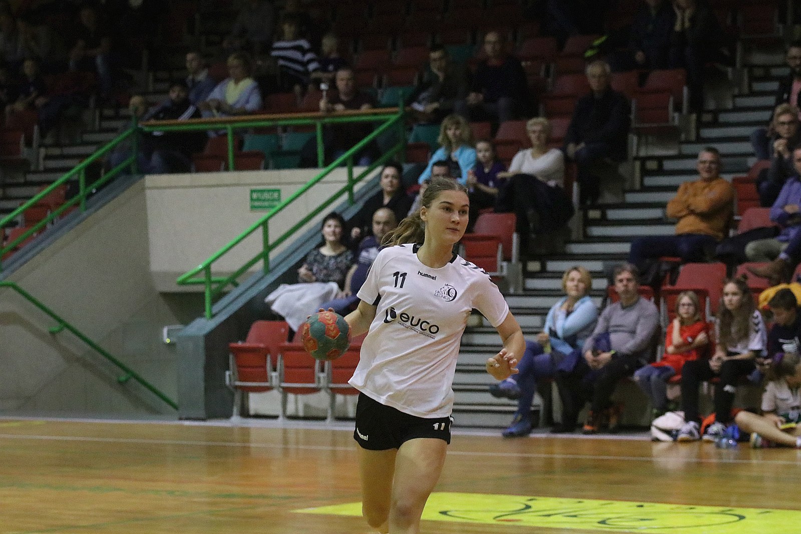 UKS Dziewiątka Legnica – Polonia Kępno 31:21 (14:14)