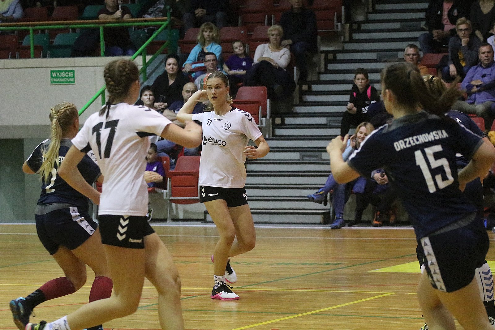 UKS Dziewiątka Legnica – Polonia Kępno 31:21 (14:14)