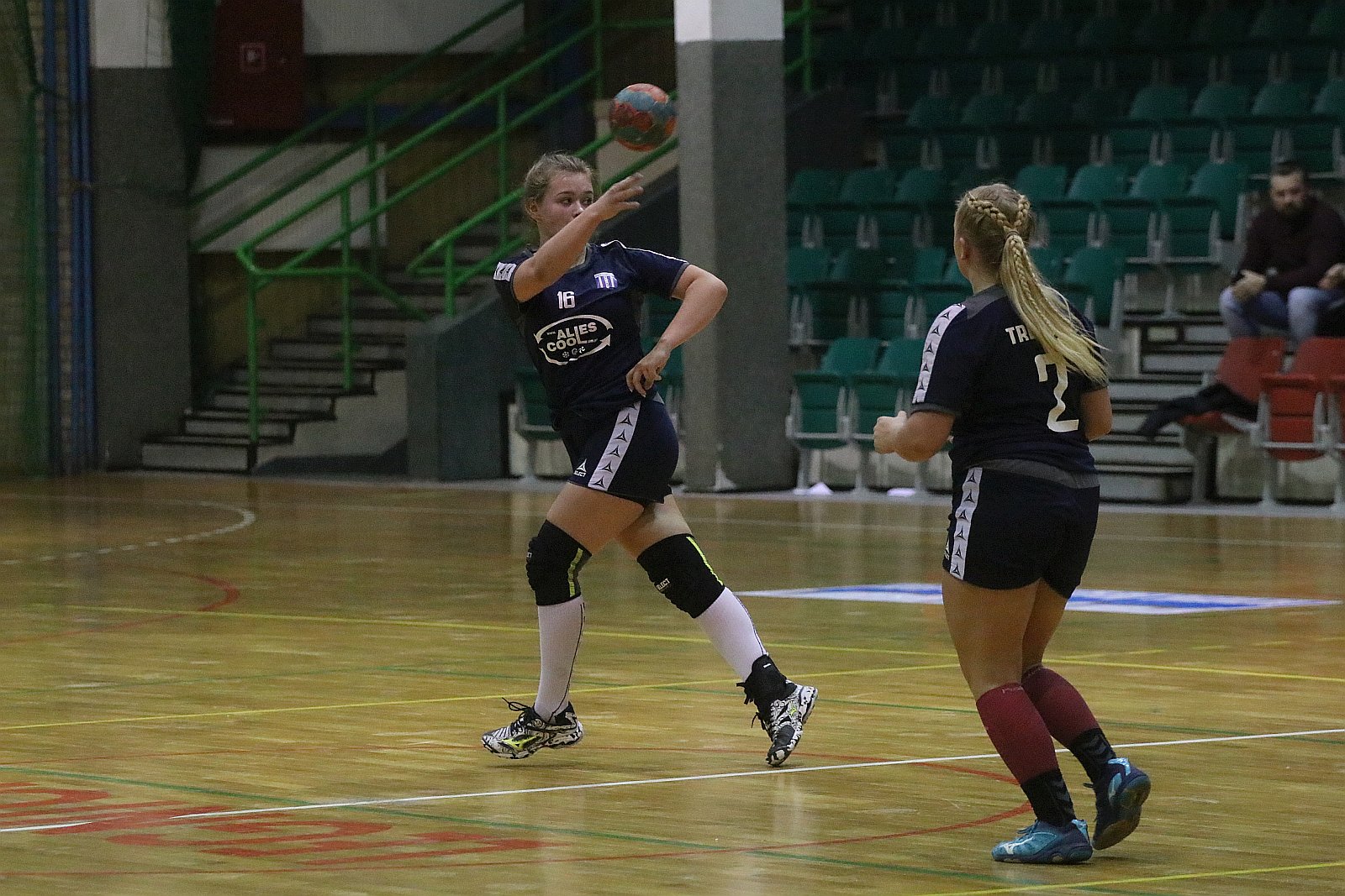 UKS Dziewiątka Legnica – Polonia Kępno 31:21 (14:14)