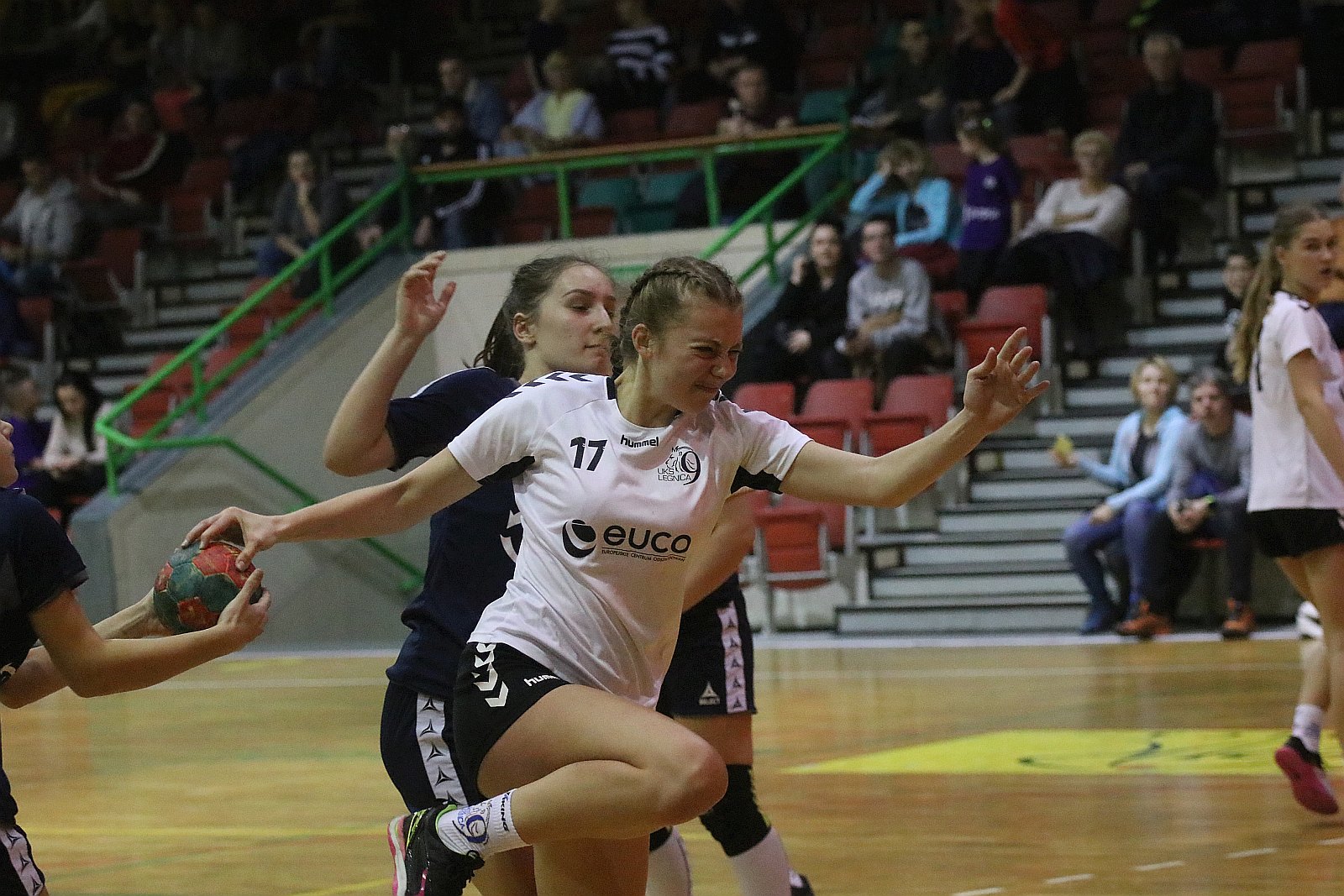 UKS Dziewiątka Legnica – Polonia Kępno 31:21 (14:14)