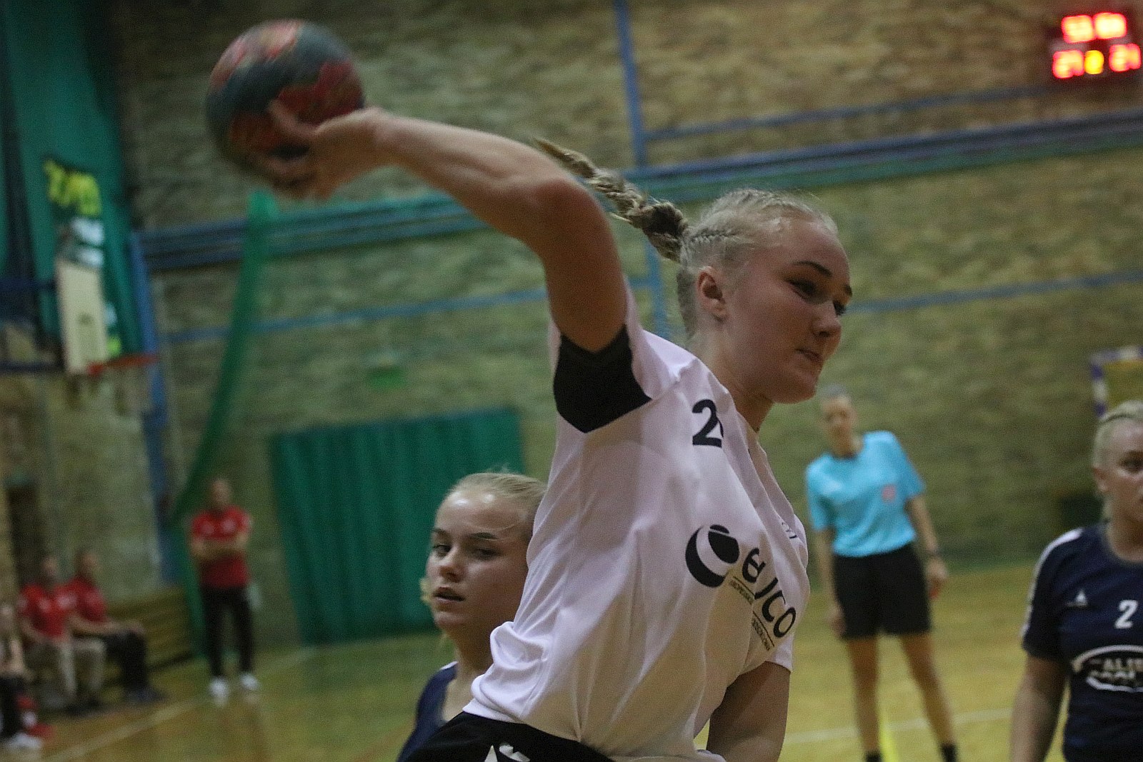 UKS Dziewiątka Legnica – Polonia Kępno 31:21 (14:14)